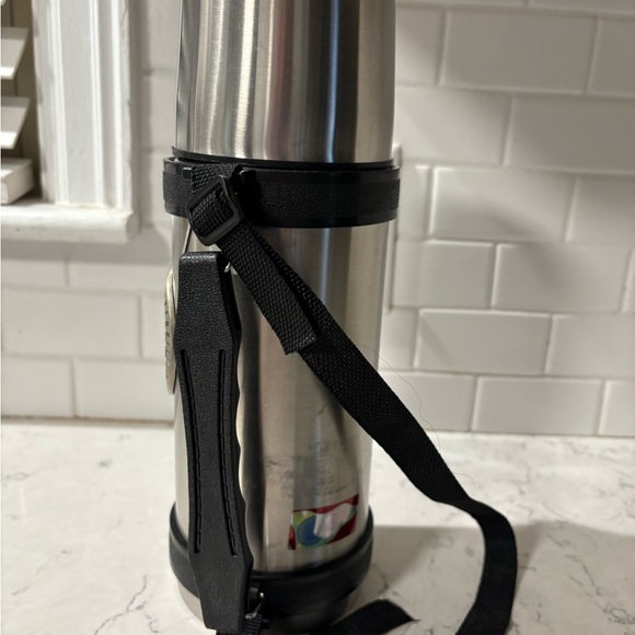 Heritage Stainless Steel Thermos with Black Strap - Picture 2 of 7